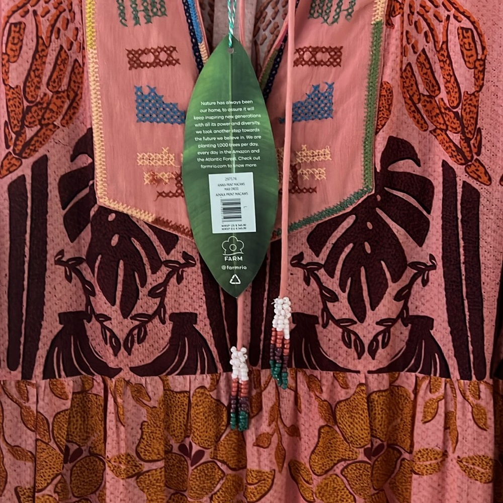 Farm Rio โค๏ธ๐ค๐๐ฉต๐ NWT Large - Picture 2 of 8